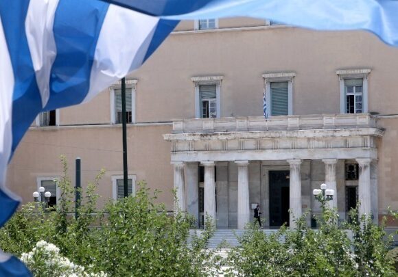 Στην επόμενη Βουλή θα κριθεί η τύχη της Αναθεώρησης του Συντάγματος