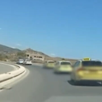 LAYRIO_TAXI Τέσσερις συλλήψεις οδηγών ταξί για υπερχρέωση επιβατών