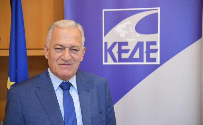 LAZAROS KYRIZOGLOY Η πληροφορία πρέπει να ακολουθεί τον πολίτη και όχι ο πολίτης την πληροφορία