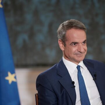 MHTSOTAKHS Εκλογές δεν θα γίνουν το φθινόπωρο