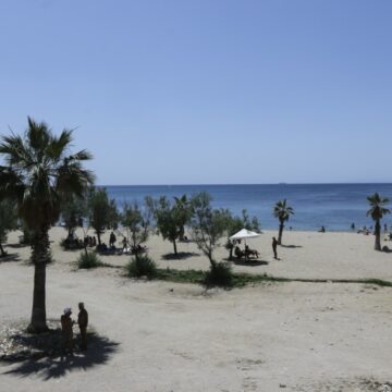 Έντονη διαμάχη για τις μετρήσεις στις παραλίες της Ανατολικής Αττικής