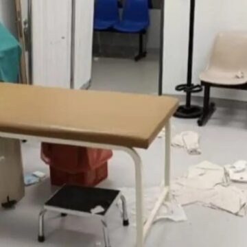 THRIASIO_ROMA Ρομά προκάλεσαν επεισόδιο σε Θριάσιο και Κέντρο Υγείας Σπάτων