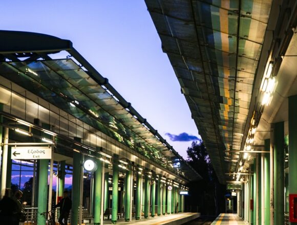 METRO Πώς το φρενάρισμα των συρμών του μετρό μετατρέπεται σε ηλεκτρική ενέργεια