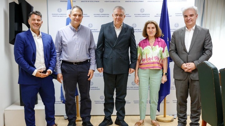 TAKHS THEODORIKAKOS Στηρίζουμε με πράξεις την έρευνα και την καινοτομία