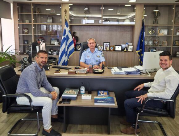 SARONIKOS_ASTYNOMEYSH Συναντήσεις της Δημοτικής Αρχής για την ενίσχυση της ασφάλειας στην περιοχή