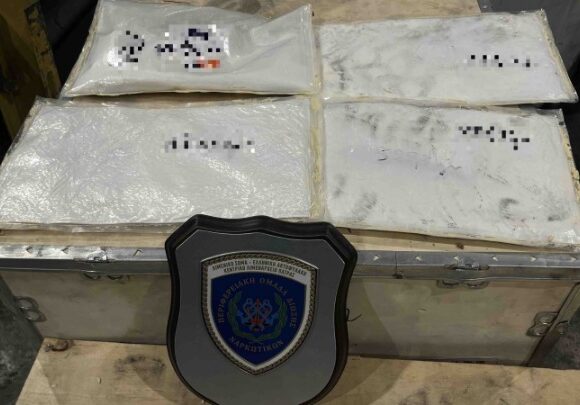 AERODROMIO EL BENIZELOS_NARKOTIKA Κατάσχεση κοκαΐνης και κάνναβης αξίας άνω των 380.000 ευρώ