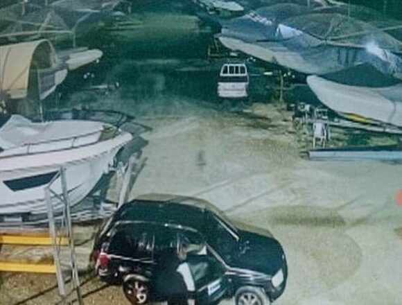 Χειροπέδες σε σπείρα που έκλεβε μηχανές σκαφών