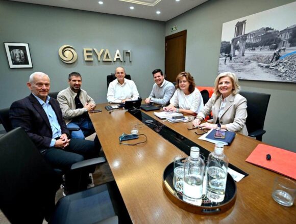 SARONIKOS_SYNANTHSH EYDAP Προχωρά το έργο της αποχέτευσης στον Δήμο